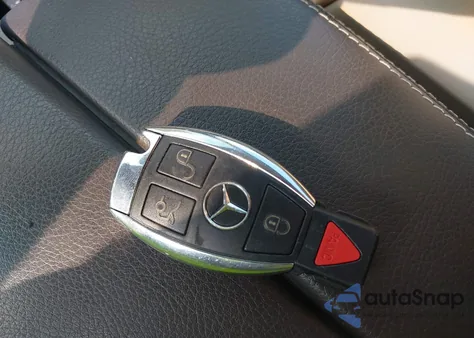 2014 Mercedes-Benz Glk 350 4Matic from USA, damaged, VIN WDCGG8JB6EG302104